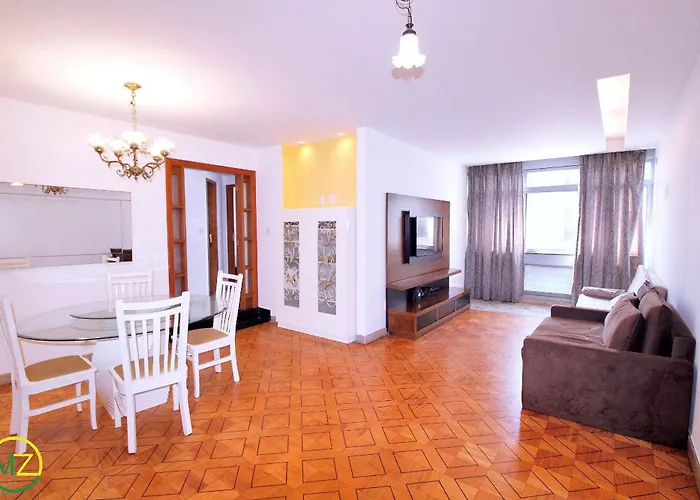 Belo sala 3 quartos com 2 suites para 8 pessoas em Copa