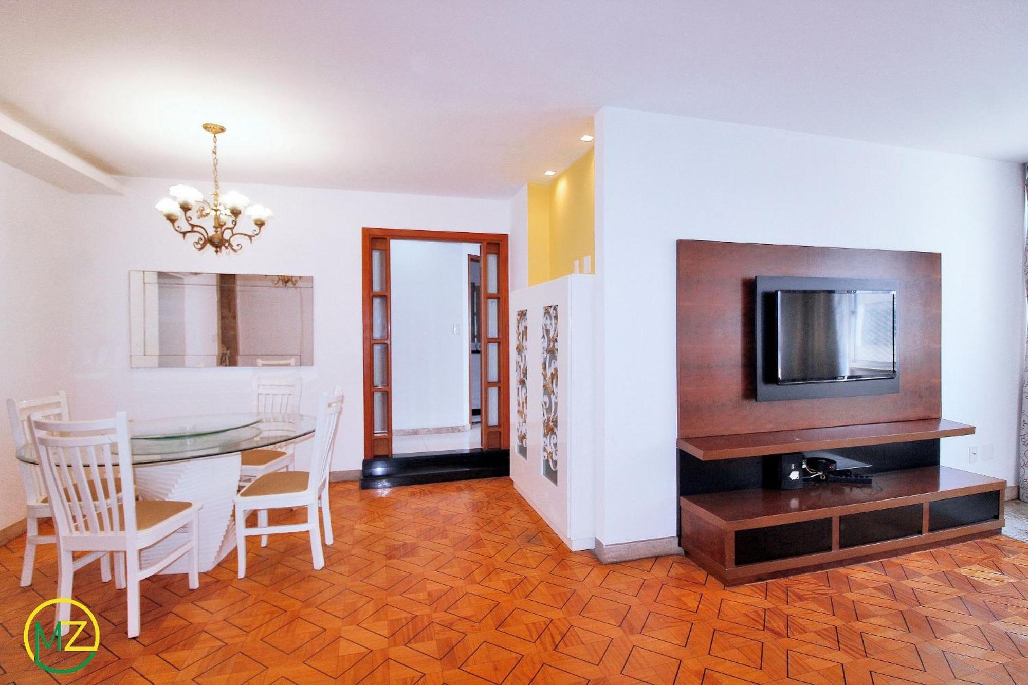 Belo Sala 3 Quartos Com 2 8 Pessoas *